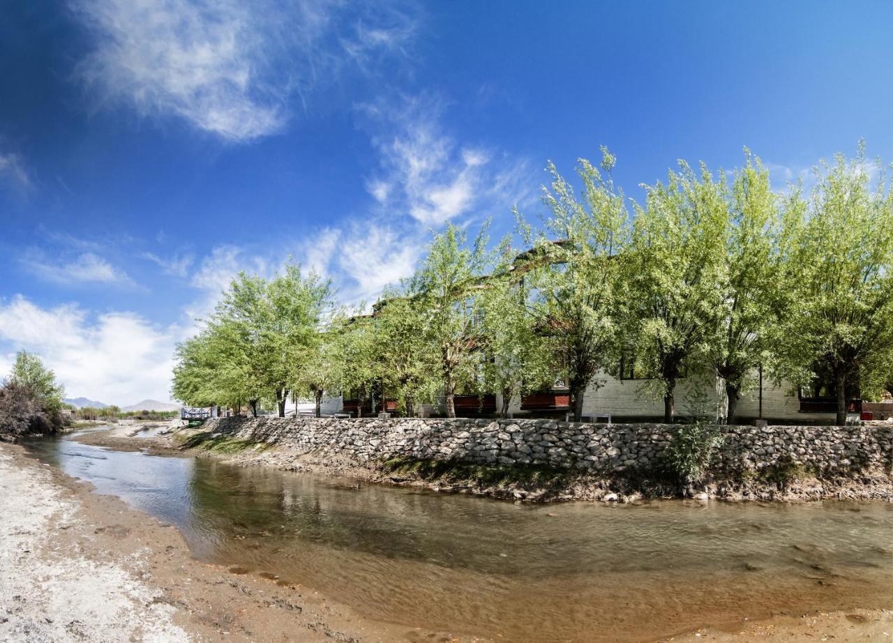 The Nature Residency - A Riverside Resort In Leh Exterior photo